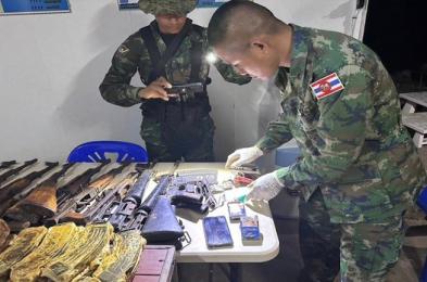 សង្គម​ស៊ីវិល​ជំរុញ​អាជ្ញាធរ​វែកមុខ​អ្នក​ពាក់ព័ន្ធ​ដឹក​អាវុធ​លក់​ខុស​ច្បាប់​ចូល​ទឹក​ដី​ថៃ​យក​មក​ផ្ដន្ទាទោស