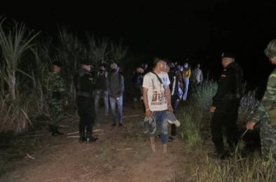 ពលករ​នៅ​បន្ទាយមានជ័យ​ចំណាកស្រុក​ទៅ​ថៃ «ព្រោះ​​បំណុល​ធនាគារ និង​គ្មាន​ការងារ​ក្នុង​ស្រុក»