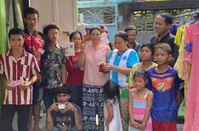 ពលករ​ខ្មែរ​មួយ​ចំនួន​នៅ​ប្រទេស​ថៃ​ដាច់​ស្បៀង​ ក្រោយ​ពី​ថៅកែ​មិន​បើក​លុយ​ឱ្យ